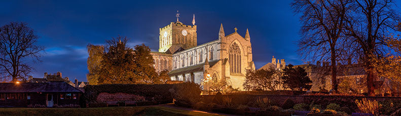 Hexham Abbey night Ref-PC2408