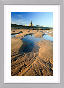 Tynemouth reflections 2 Ref-SC2102