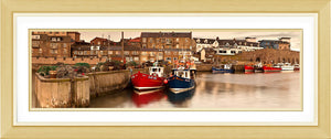 Seahouses Harbour Ref-PC402