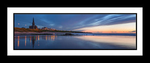 Tynemouth Longsands blue dawn Ref-PC2136