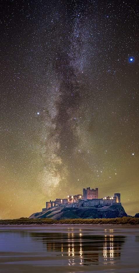 Bamburgh Castle Milky Way Ref-SC2404