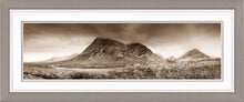 Glencoe storm clouds Ref-PS2250