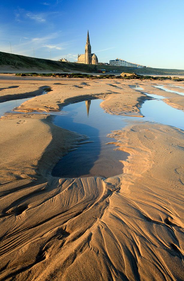 Tynemouth reflections 2 Ref-SC2102
