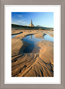 Tynemouth reflections 2 Ref-SC2102