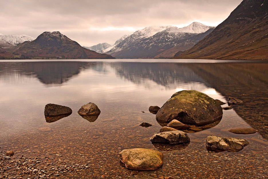 Crummock  Water stones Ref-SC2074